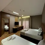 Nuevo Deluxe 酒店 4*