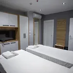 Nuevo Deluxe Отель