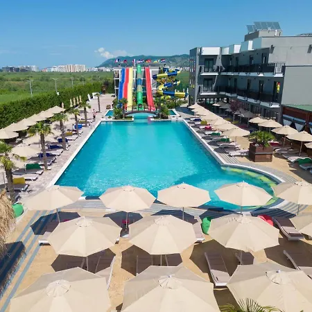 Szálloda Nuevo Deluxe 4*