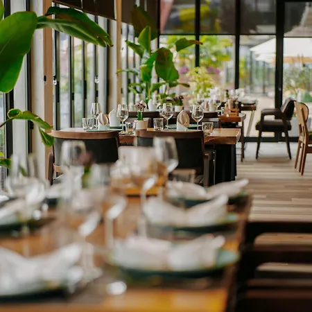 Nuevo Deluxe Shëngjin